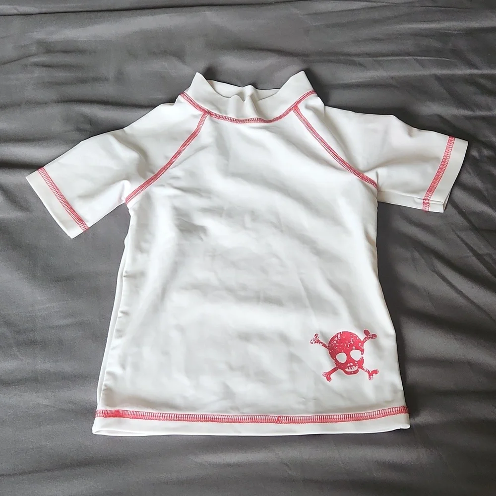 Circo Rashguard Toddler boys 18 months white short sleeves